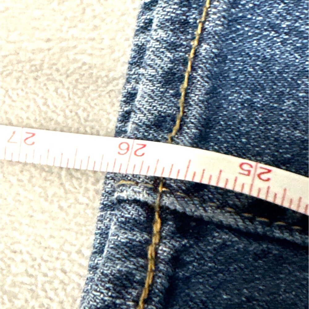 American Eagle Stretch Boy Fit Distressed Denim Jeans Size 6 inseam26” - Picture 7 of 7